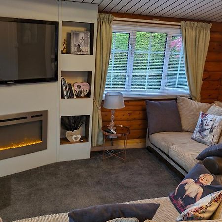 Вилла Snowdonia Log Cabin 2 Trawsfynydd Экстерьер фото